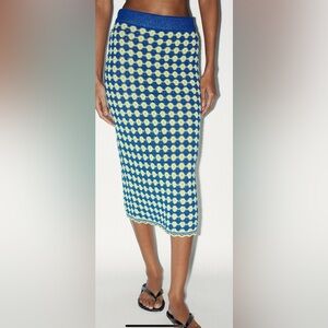 ZARA Structured Knit Midi Skirt – Size Small